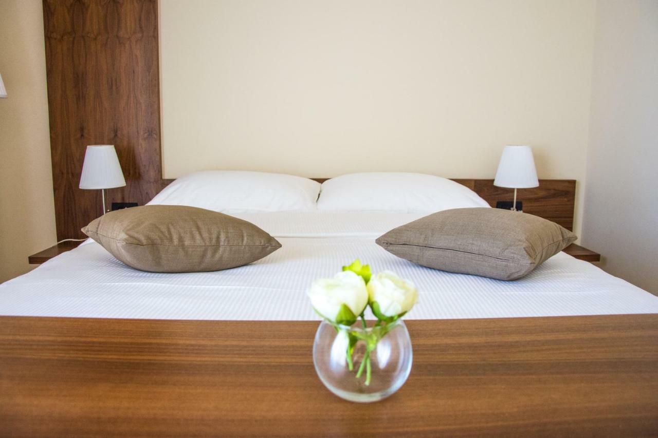 Villa Rooms Mediteran Borovici Экстерьер фото